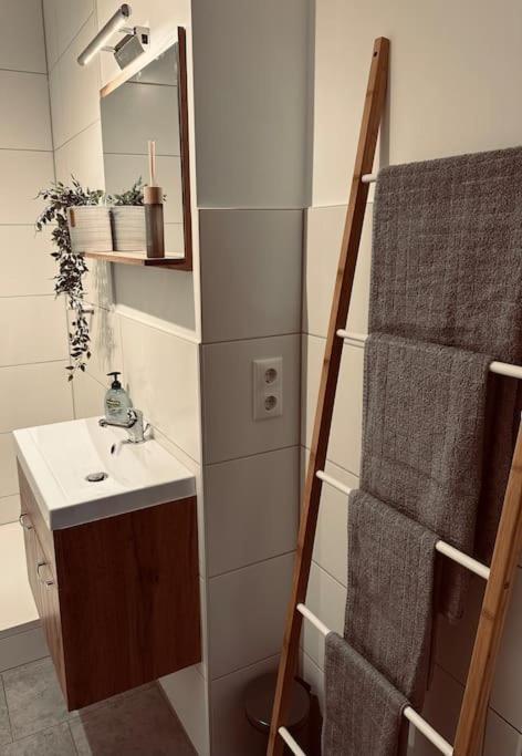 Gemuetliche Altstadtwohnung Mit Balkon Smart-Tv 에르푸르트 외부 사진